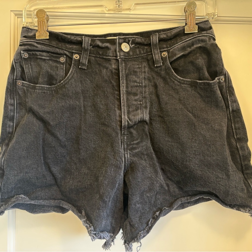 Abercrombie & Fitch high rise Dad black Jean cutoff shorts size 26 raw hem curve